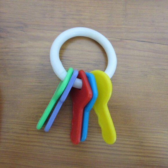 Infant Baby Toy Lot 8 Piece Sensory Learning Key Rings Rattles Colorful Teething - Picture 8 of 11